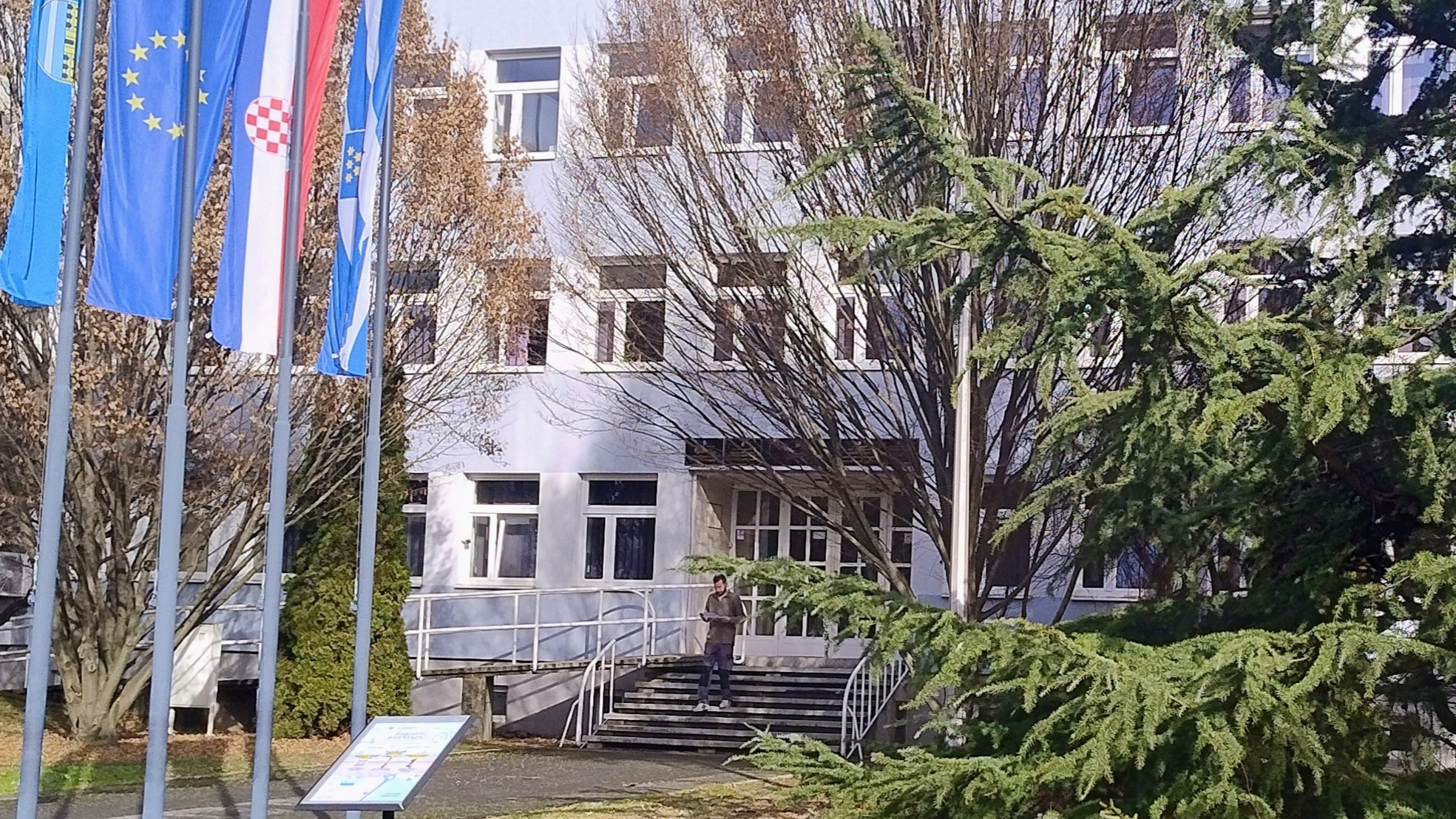 U Gradu se „posuli pepelom“