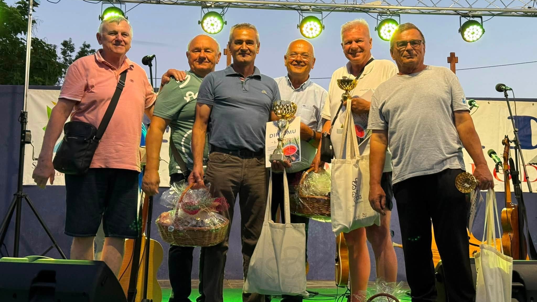 Ove godine najbolje fiš paprikaše skuhali su Ivan, Ratko i Marijan